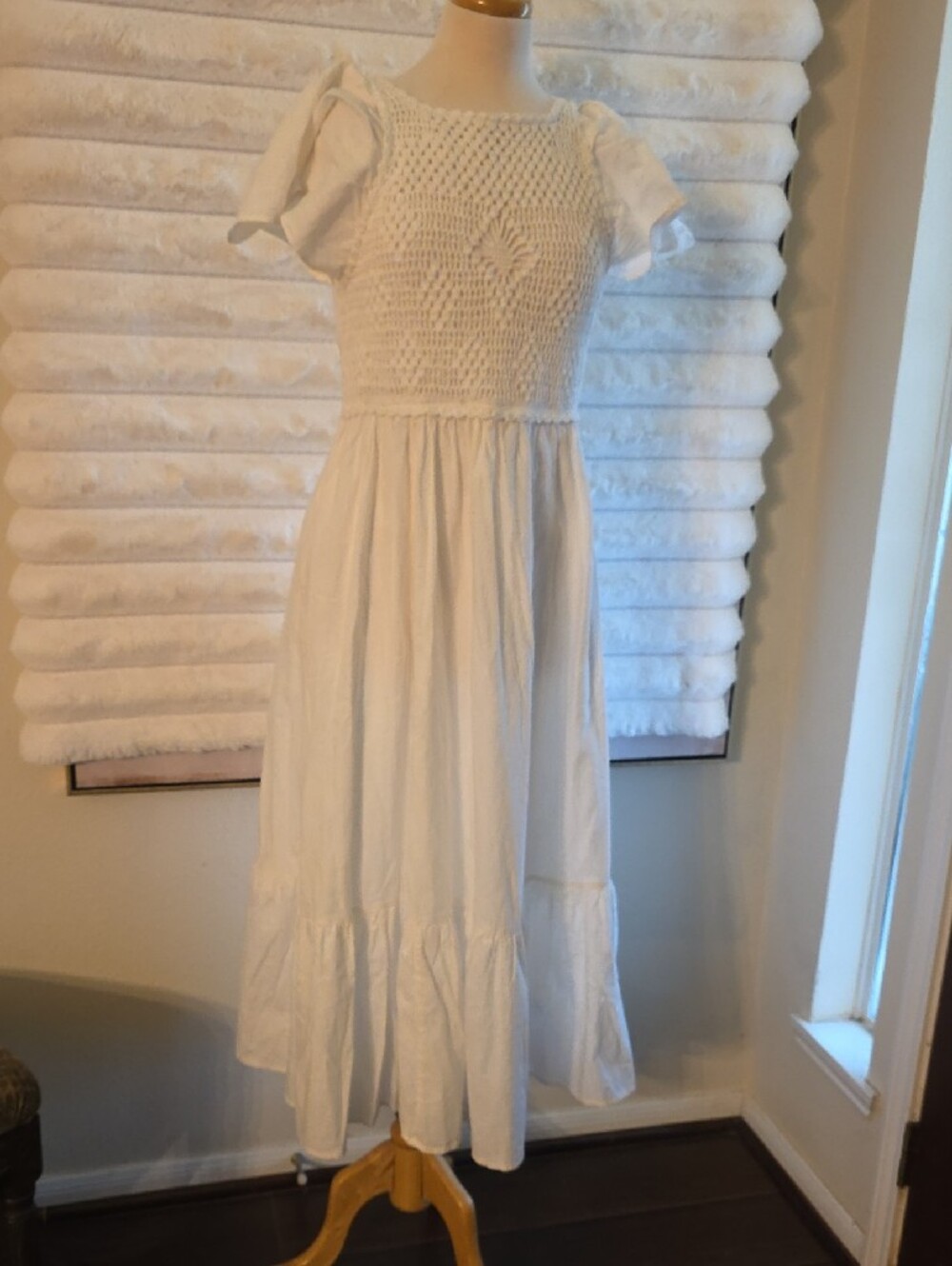 Zara White Smocked Backless Maxi Dress Size L - Picture 3 of 13